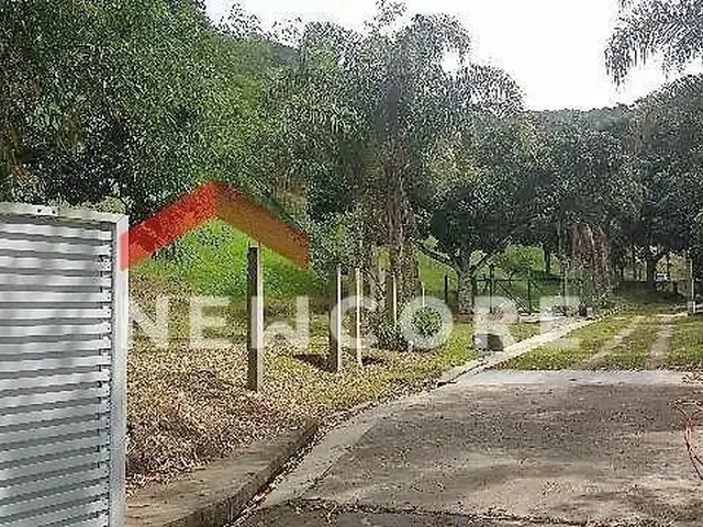 Imagem: Lote em Condomínio em Rua Dezesseis - Serra