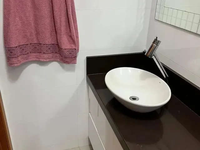 Imagem 2: Apartamento para Venda com 3 Quartos em Maringá - Pr