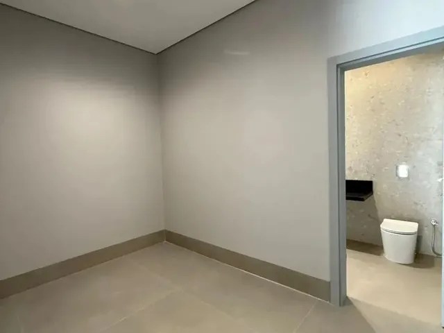Imagem 5: Térrea para Venda Tem 244 M2 com 3 Suítes no Condomínio Florais da Mata - Várzea