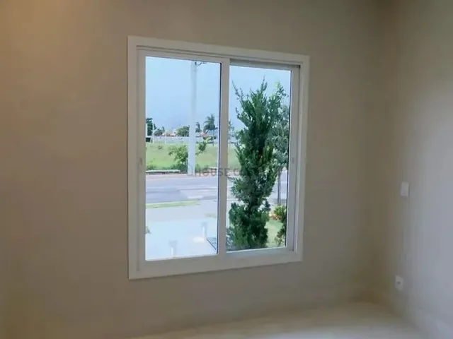 Imagem 15: Linda Casa Térrea Estilo Neoclássica À Venda no Condomínio Florais Chapada
