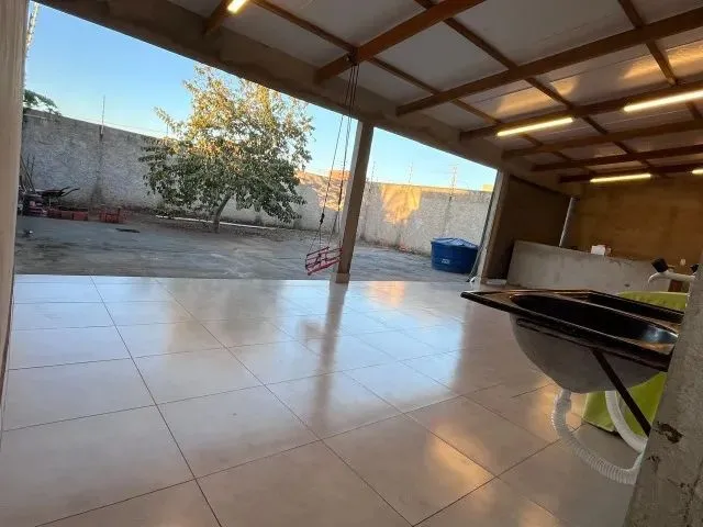 Imagem 9: Casa de 3 Quartos Valor 320 M2 com Varanda nos Fundos Quintal de 12*3
