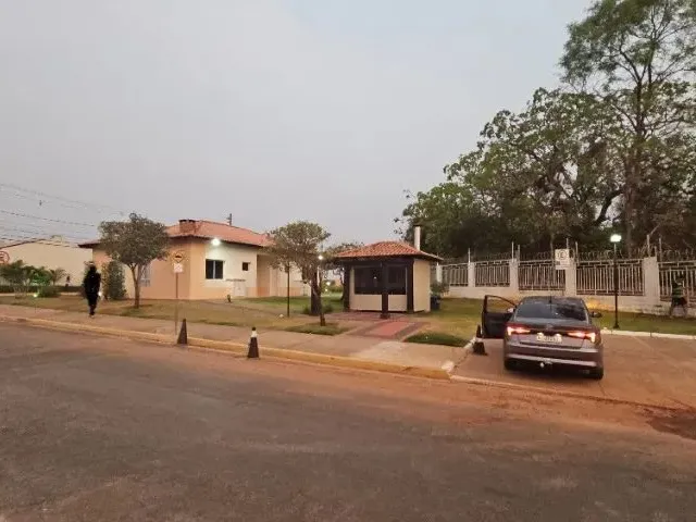 Imagem: Casa de 3 Quartos com Suíte Master Condomínio