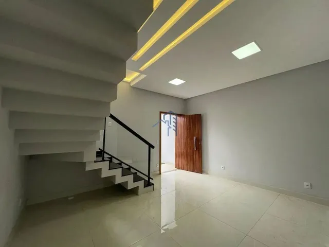 Imagem 2: Casa Duplex 3/4 Casa com 3 dormitórios