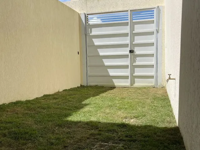 Imagem 4: Prédio com 2 Apartamento