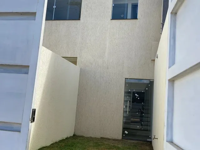 Imagem 6: Prédio com 2 Apartamento