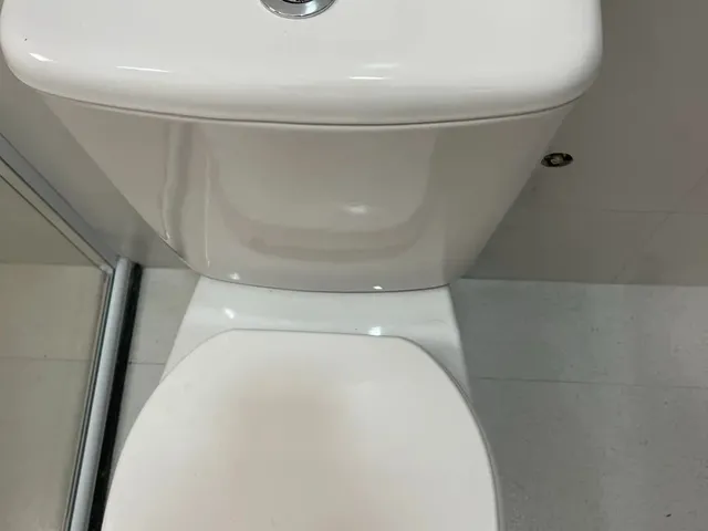 Imagem 8: Prédio com 2 Apartamento