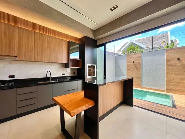 Imagem: Casa 3 Quartos com Suíte e Piscina no Jardim