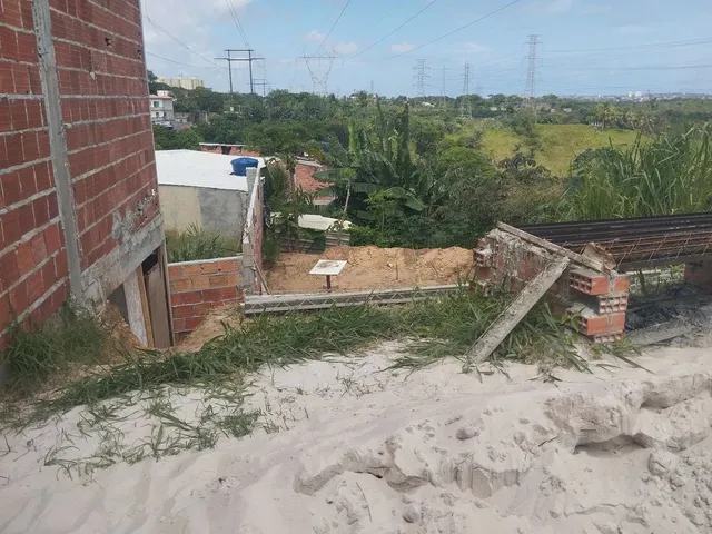 Imagem 11: Vende-Se Ponto Comercial e Um Terreno no Trobogy, Fácil Acesso para Caminhão