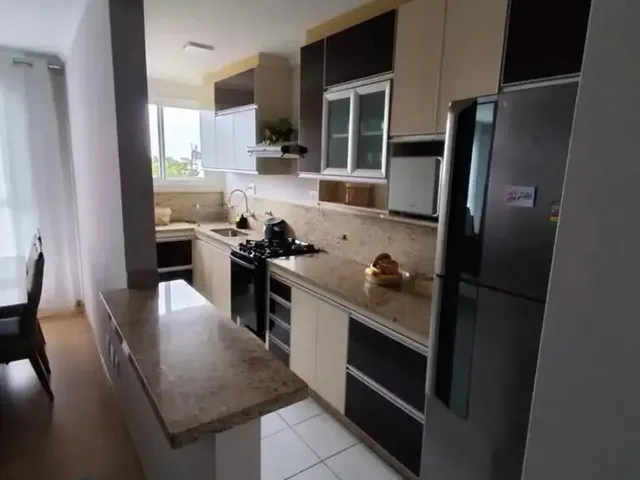 Imagem 3: Apartamento Duplex À Venda na Vila Marumby em Maringá com 3 Quartos e Suíte