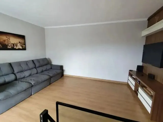 Imagem 4: Apartamento Duplex À Venda na Vila Marumby em Maringá com 3 Quartos e Suíte