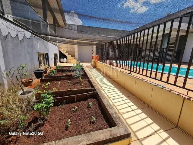 Imagem 7: Casa de 456 M² com Piscina do Jardim Alvorada