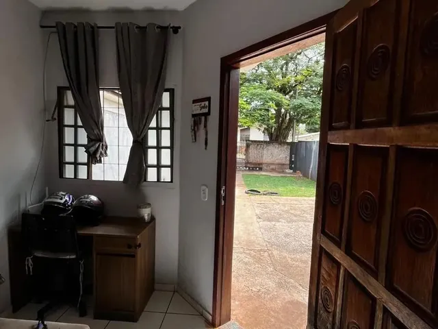 Imagem 2: Casa À Venda em Maringá, Parque Hortência, com 2 Quartos, com 45 M²