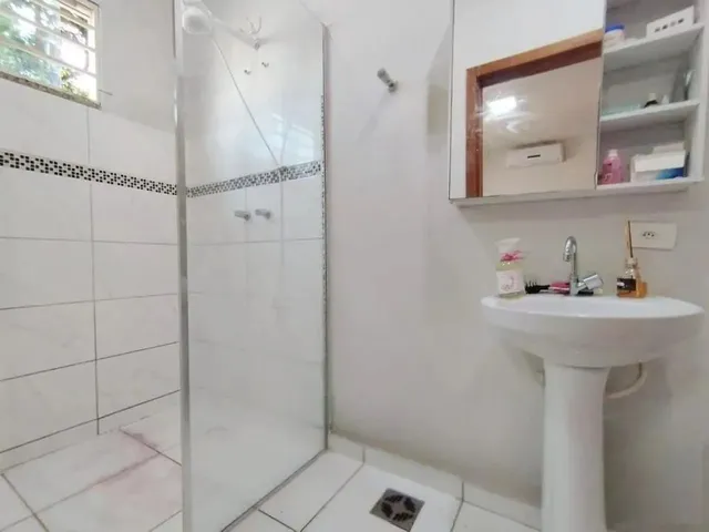 Imagem 3: Casa com 184.4 M² e 3 Quartos À Venda no Distrito de Iguatemi - Maringá