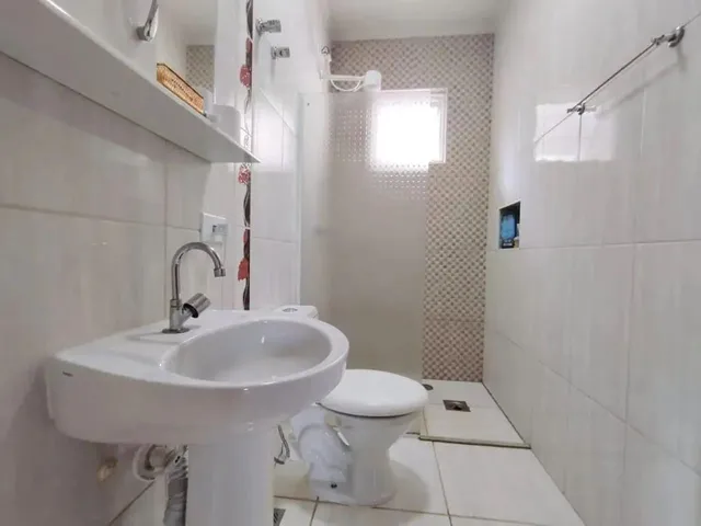 Imagem 4: Casa com 184.4 M² e 3 Quartos À Venda no Distrito de Iguatemi - Maringá