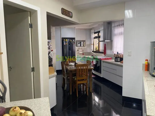 Imagem 3: Apartamento À Venda no Edifício Crystal Park - Zona 07