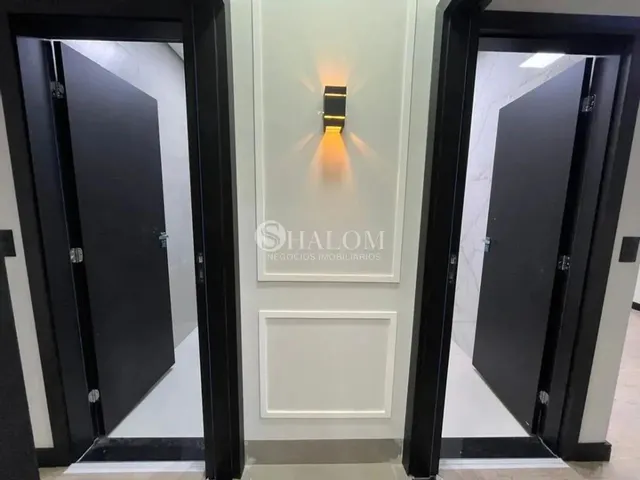 Imagem 11: Casa À Venda em Maringá, Jardim Verônica, com 3 Suítes, com 182.5 M²