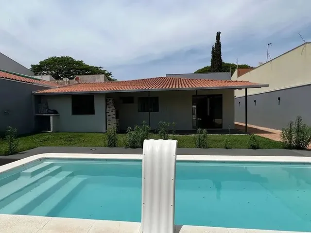 Imagem: Casa Térrea Terreno Grande Piscina Jardim