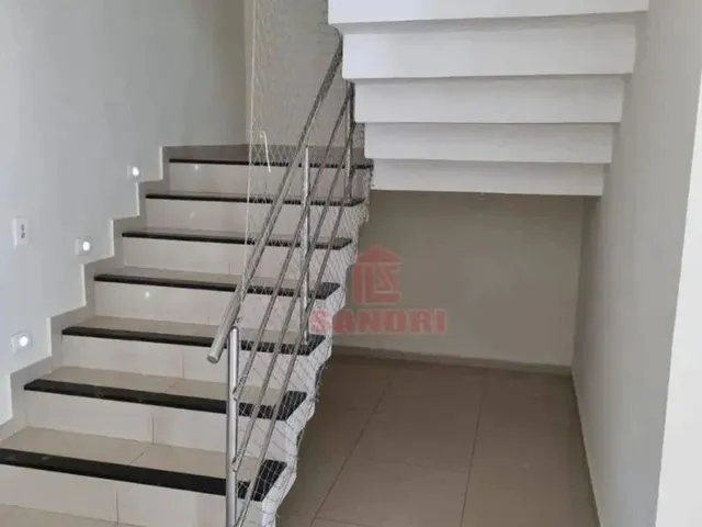 Imagem 3: Sobrado com 3 Dormitórios À Venda, 200 M² por R$ 730.000,00 - Zona 03 - Maringá/Pr