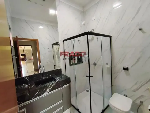 Imagem 7: Casa À Venda em Maringá, Jardim Munique, com 2 Suítes, com 163 M²