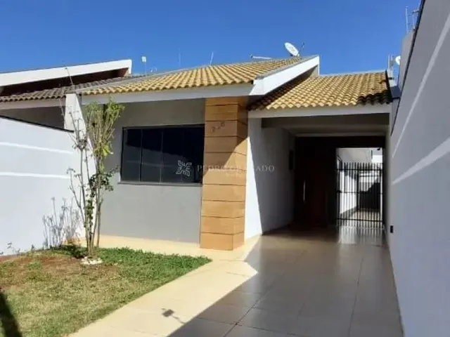 Imagem 3: Casa no Jardim Alvorada - 3 Quartos, Suíte, Churasqueira e Amplo Terreno - Maringá-Pr