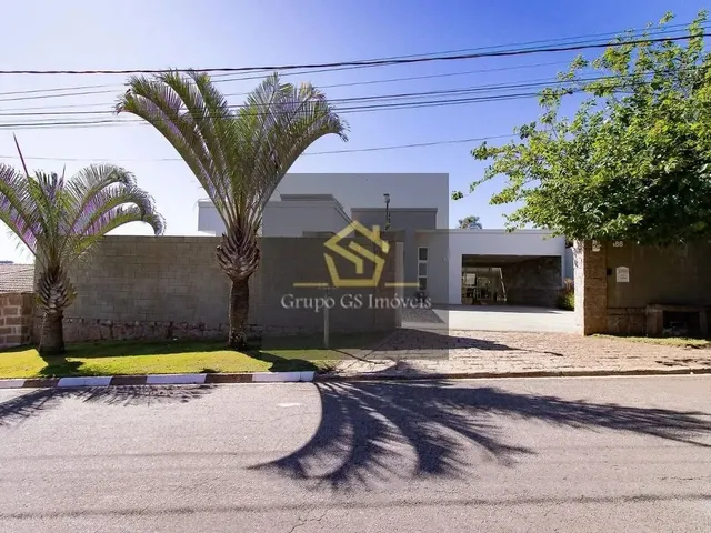 Imagem: Casa com 3 Dormitórios À Venda, 392 M²