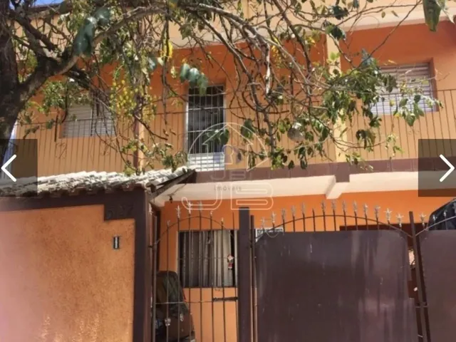 Imagem: Vende Se Sobrado. Total De. 3 Casas no