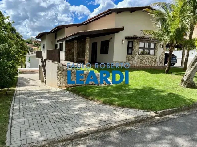 Imagem: Casa em Condomínio - Marambaia - Sp