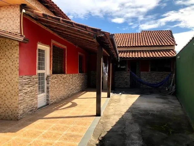 Imagem: A kitnet possui 1 Dormitório, 1 Banheiro, 1 Vaga na