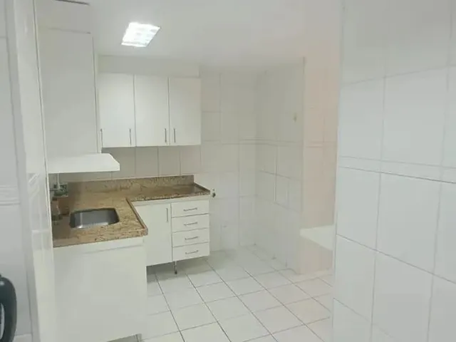 Imagem 8: Apartamento com Varandão e Closet