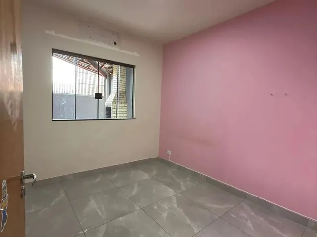 Imagem 9: Imóvel para Venda Possui 62 Metros Quadrados com 2 Quartos em Jardim das - Paiçandu - Pr