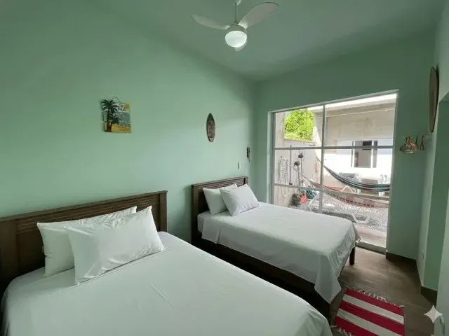 Imagem: Caiobá-Suíte P/ 4 Pessoas C/Piscina