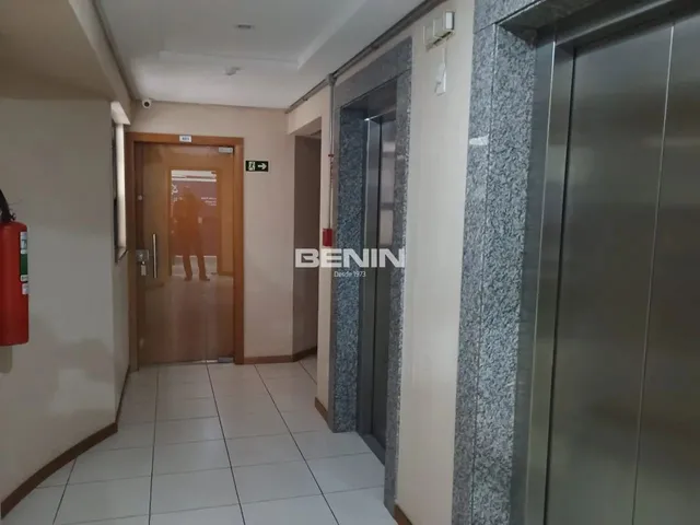 Imagem 8: Sala Comercial no Centro, Móveis Planejados e 02 Banheiros. Sala Comercial no Centro