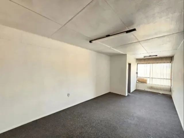 Imagem 1: Sala Comercial no Centro de Gravataí com Excelente Localização