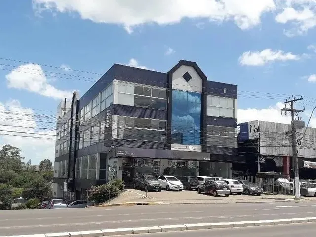 Imagem: Sala Superior de 700M² com Iluminação