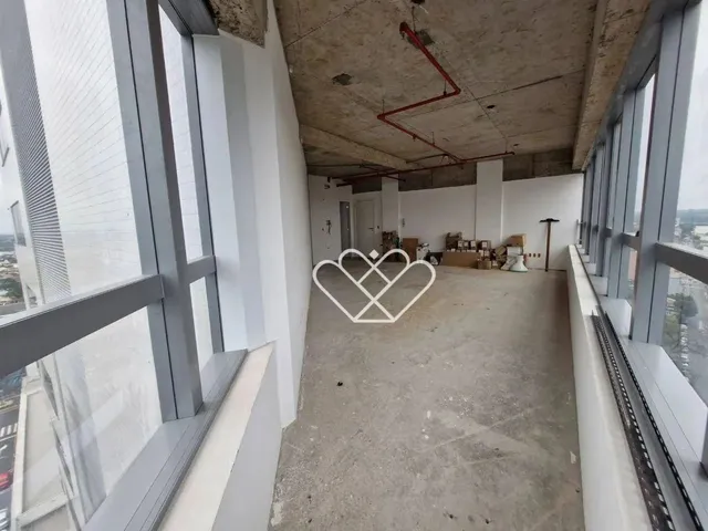 Imagem 10: Loja Comercial no Prédio Golden Tower, Centro de Gravataí: Espaço Amplo e Bem