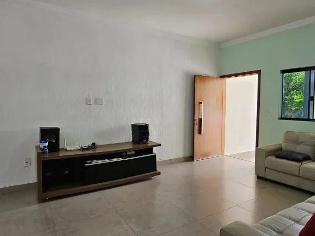 Imagem 6: Vende-Se Uma Casa de 3 Quartos, Sendo 2 Suítes no Condomínio Atlântida Ponte Alta