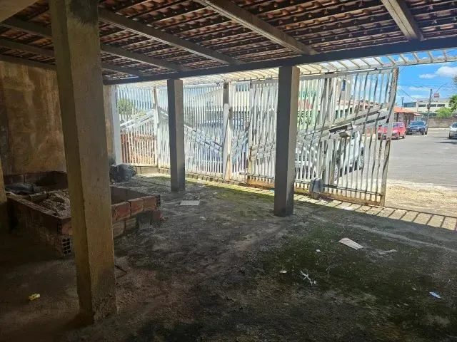Imagem 6: Vende-Se Um Sobrado 4 Quartos, Sendo 1 Suíte na Eq 10/11 Setor Leste