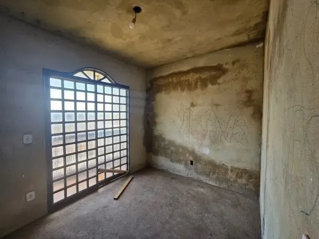 Imagem 8: Vende-Se Um Sobrado 4 Quartos, Sendo 1 Suíte na Eq 10/11 Setor Leste