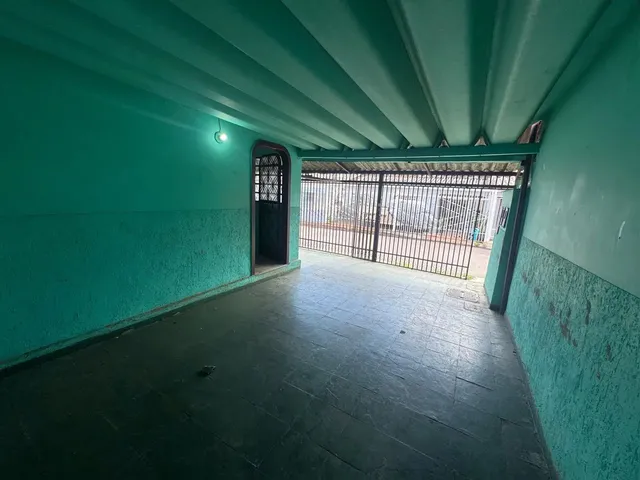 Imagem 12: Qnp 13, P Norte - Casa de Dois Quartos, com Moradia nos Fundos e Aceita Financiamento