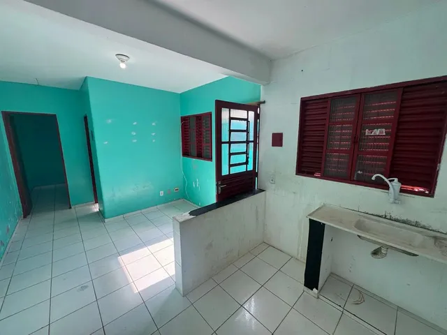 Imagem 6: Qnp 13, P Norte - Casa de Dois Quartos, com Moradia nos Fundos e Aceita Financiamento
