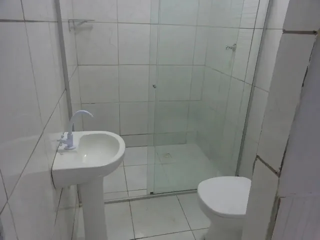Imagem 3: Qr 310 Ótima Casa na Laje com 3 Quartos/Suíte Escriturado Perto Metrô em Samambaia