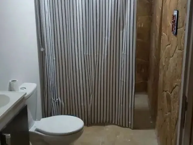 Imagem 15: Oportunidade Única: 2 Residências em Um Só Imóvel, Perfeito para Família Grande Ou