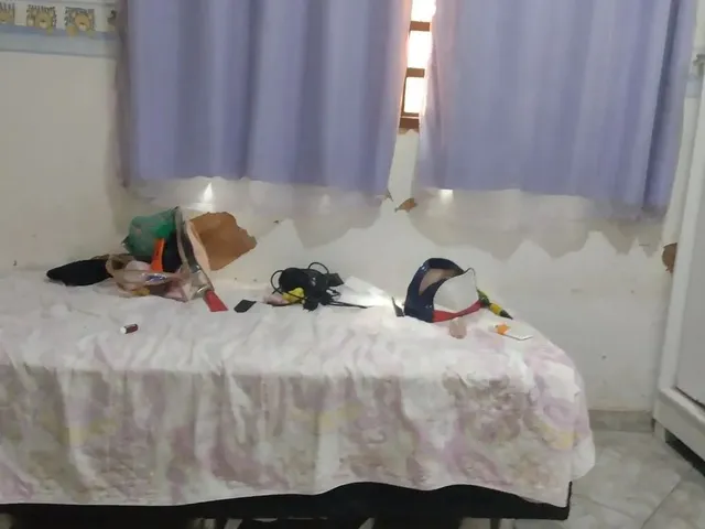 Imagem 2: Vendo Excelente Sobrado na ,122, de Samambaia Sul