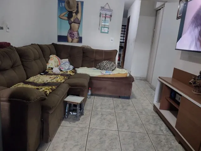 Imagem 7: Sobrado a Venda na Qn8E R Fd II