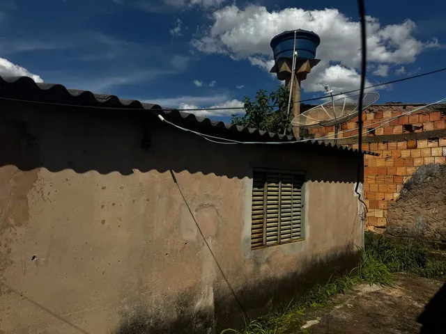 Imagem: Vendo/Troco Casa de Fundos no Boa Vista