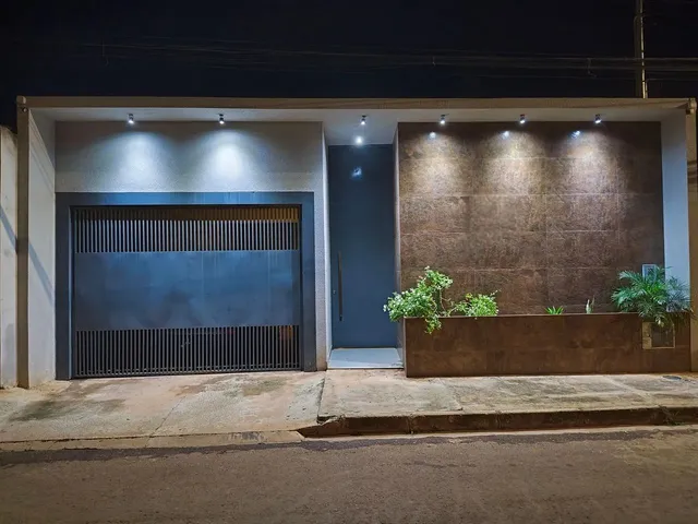 Imagem: Casa Moderna, Bem Localizada