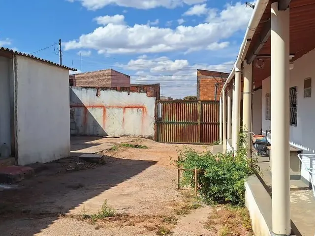 Imagem: Lote Excelente com 2 Casas no Itapõa. Às