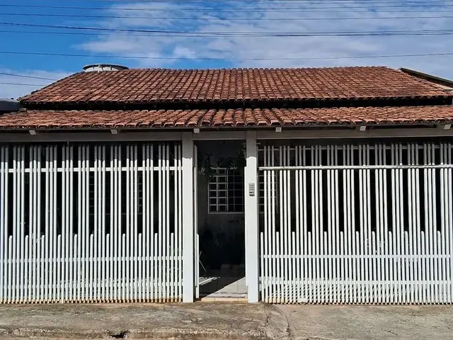 Imagem: Casa À Venda na Candangolândia