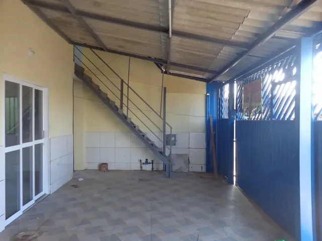 Imagem 3: Qr 310 Ótima Casa na Laje com 3 Quartos/Suíte Escriturado Perto Metrô em Samambaia