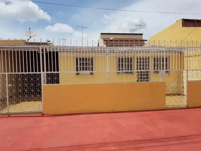 Imagem 3: Imóvel para Venda Tem 120 Metros Quadrados com 4 Quartos em Taguatinga Norte - Brasília
